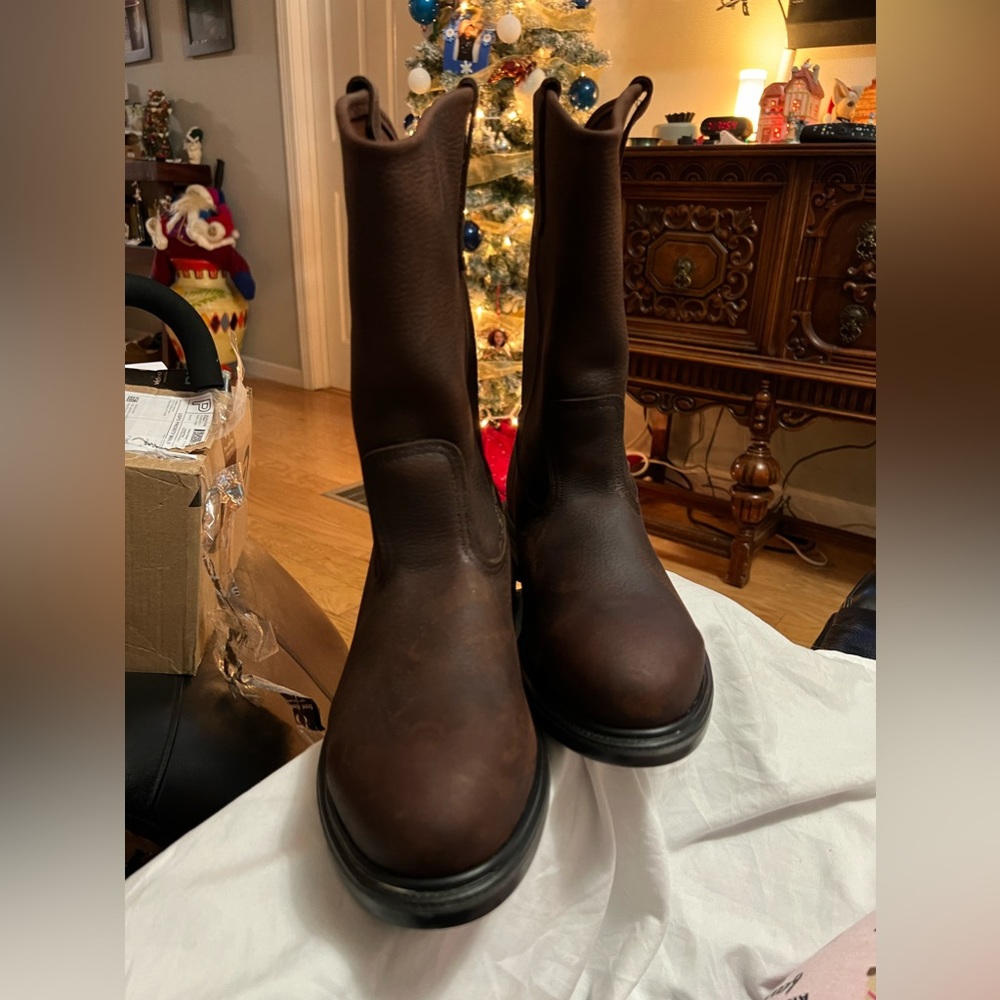 Red wing shoes - boots